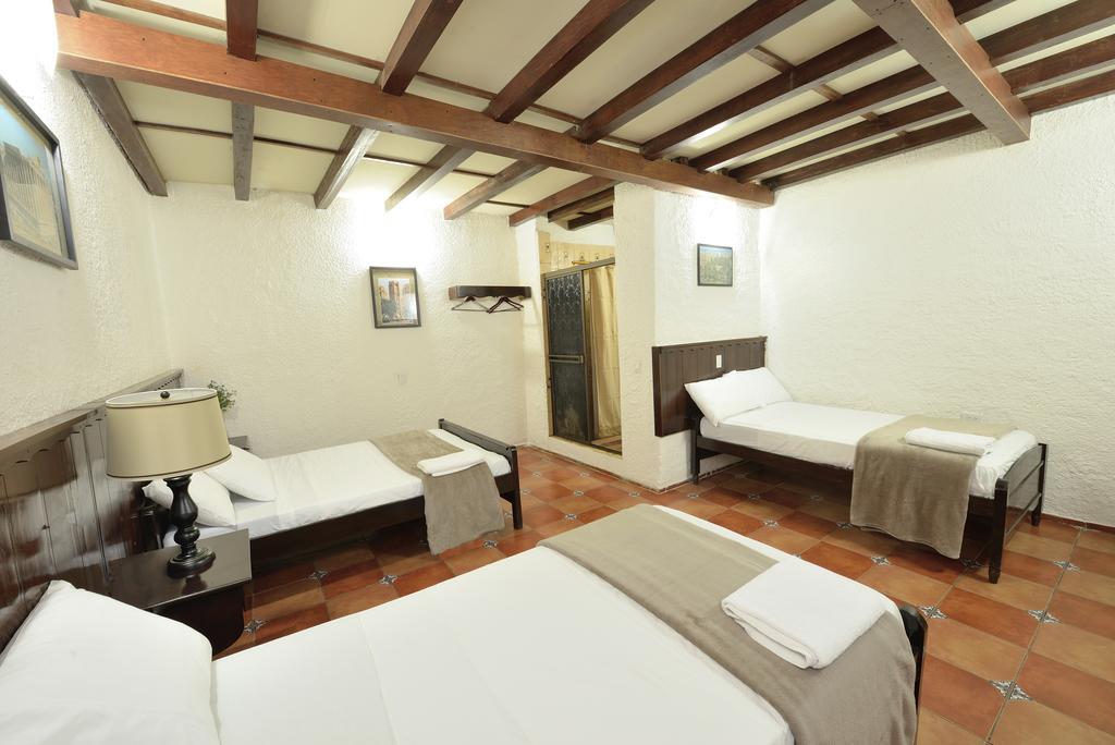Hotel Libano León Екстериор снимка